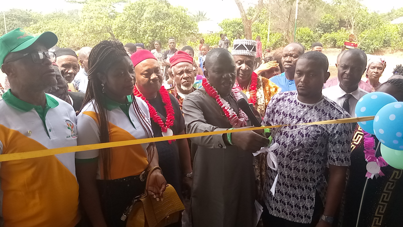 Cutting of Ribbon at the Commissioning Of the newly block of classrooms