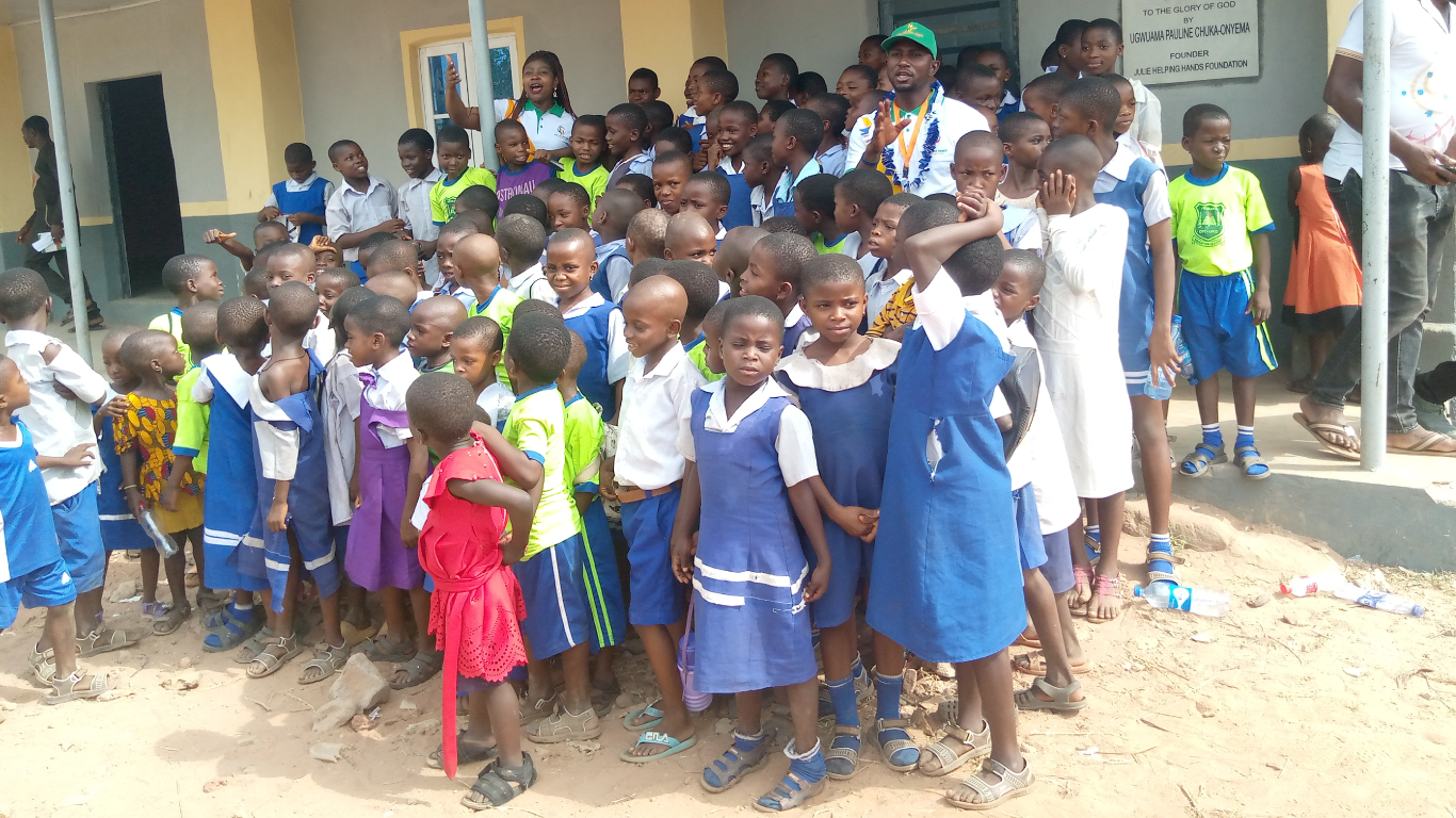 JHF team and students of Umuolo Community Primary School, Idi-opi