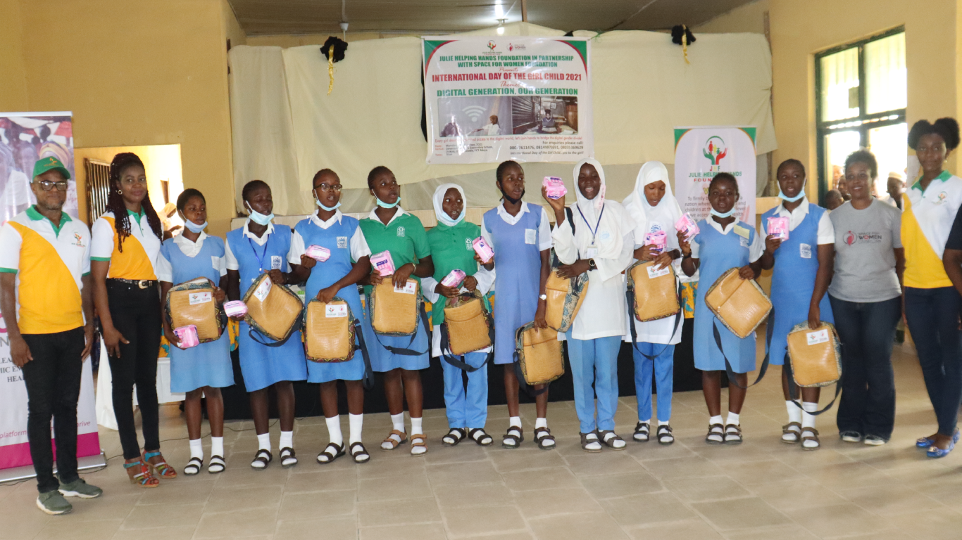 Some beneficiaries showing their gift bags